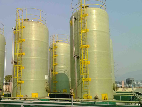 玻璃鋼儲(chǔ)罐